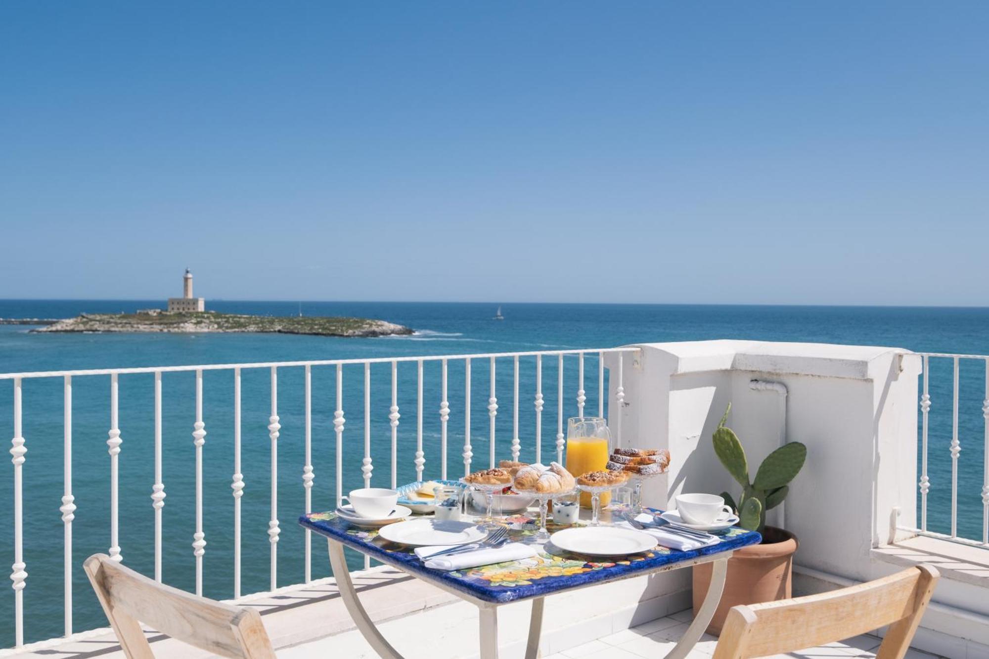 Bed and Breakfast Casa Giulia Вьесте Экстерьер фото
